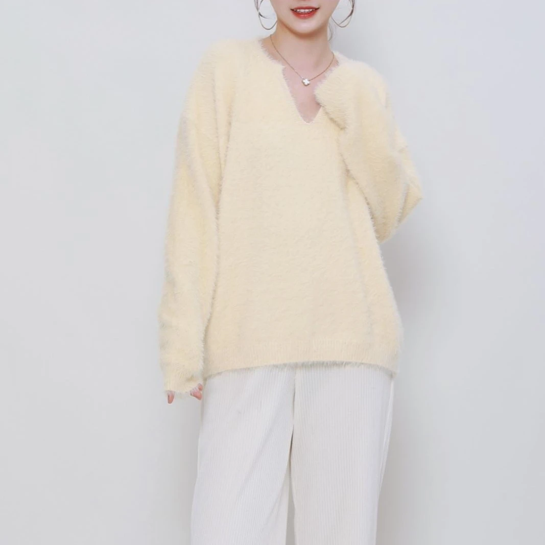 ON&ON/安乃安25春季新韩版宽松慵懒浣熊绒V领温暖毛衣衫N2AU07065