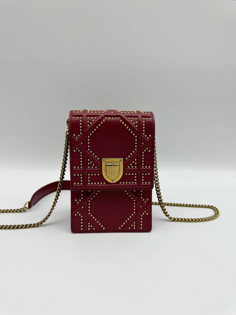 95新 DIOR/迪奥 红色diorama铆钉 竖版相机包 15466