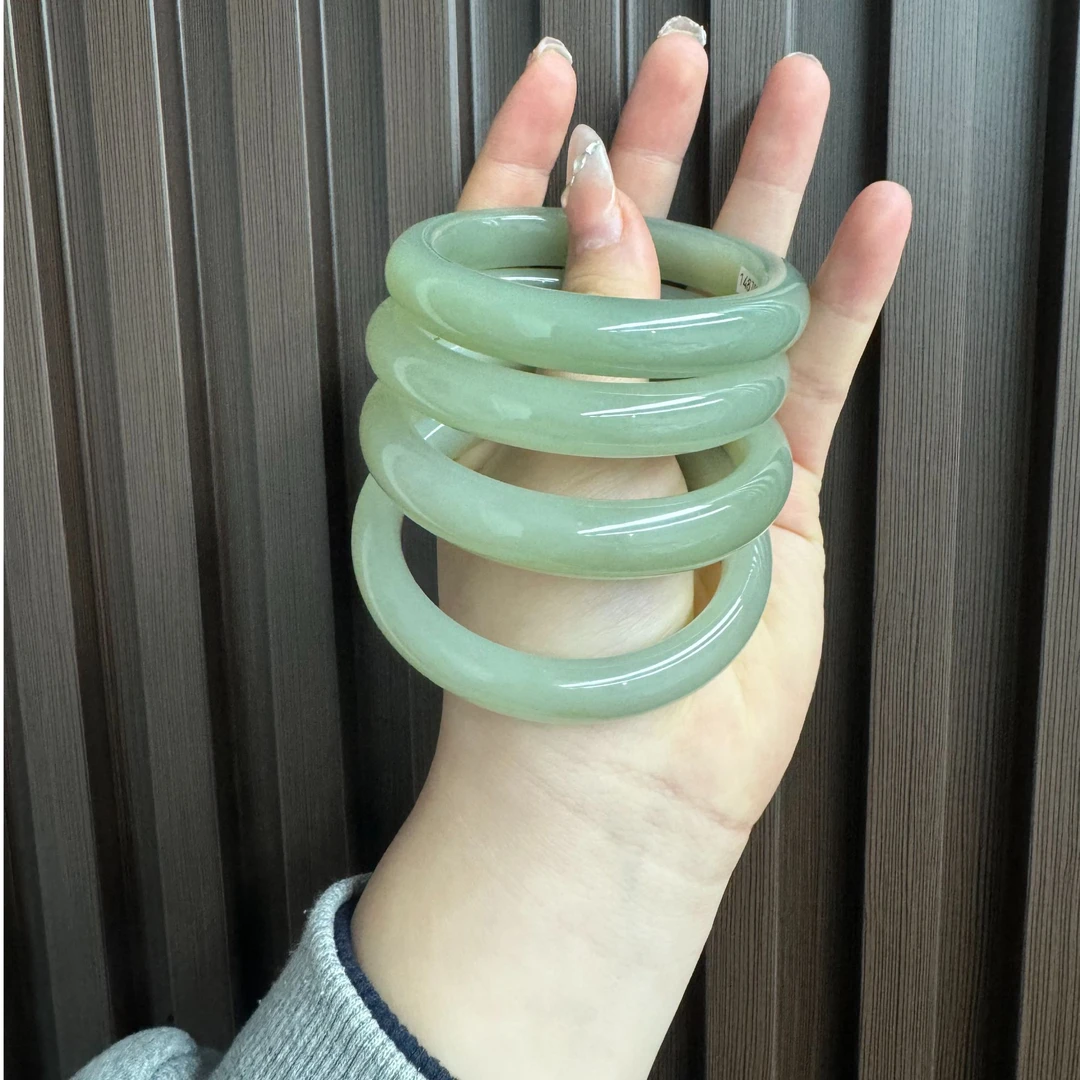 天然和田玉绿晴性价比手镯多样性发货拍一发一62