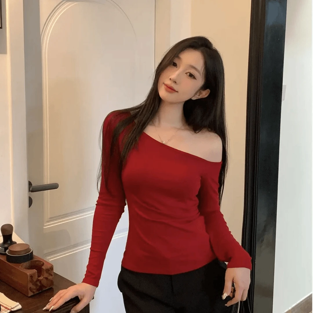 纯欲辣妹修身显瘦露肩长袖T恤女装早秋小众设计感斜肩打底衫上衣