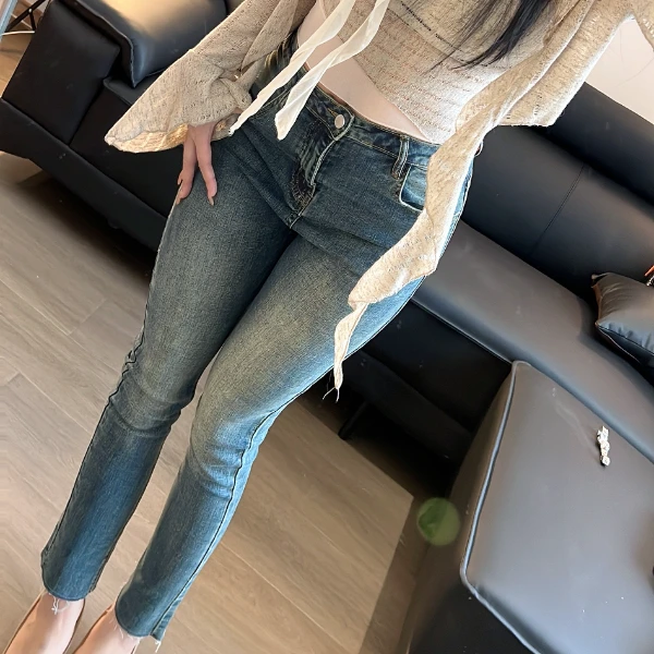 秋秋同款【韩国欧尼】修饰腿型高腰显瘦复古弹力九分小脚牛仔裤女