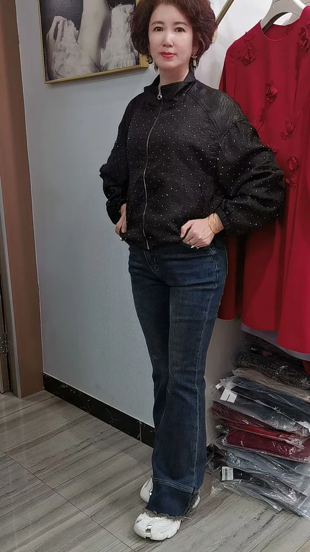 茹茹时装秋长袖女款外套