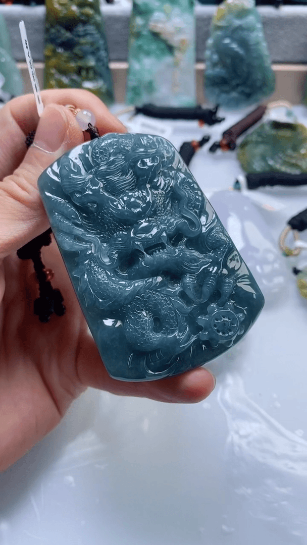 【闪购商品】翡翠挂件未镶嵌