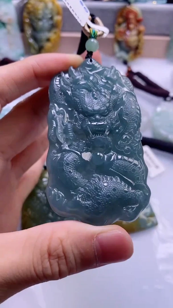 【闪购商品】翡翠挂件未镶嵌