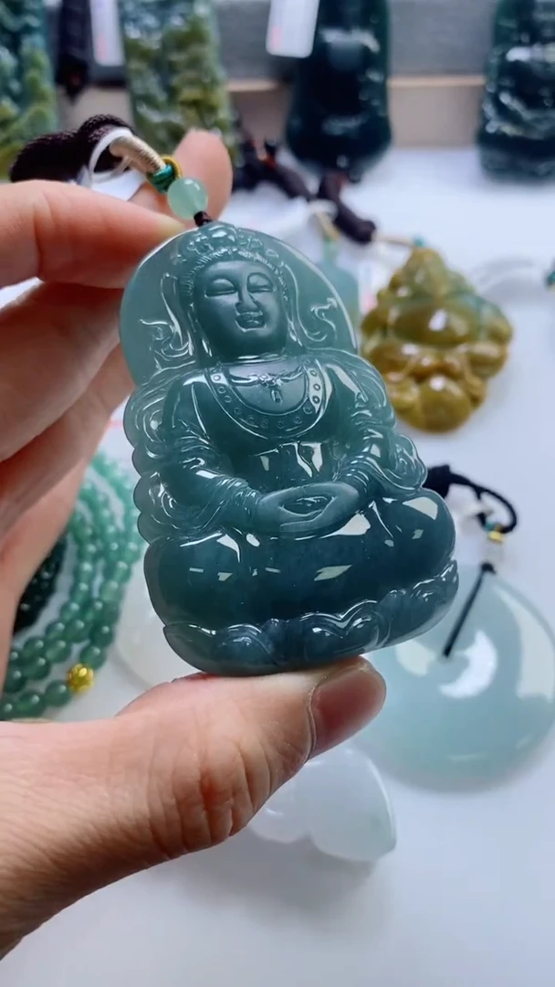 【闪购商品】翡翠挂件未镶嵌