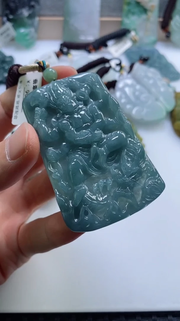 【闪购商品】翡翠挂件未镶嵌