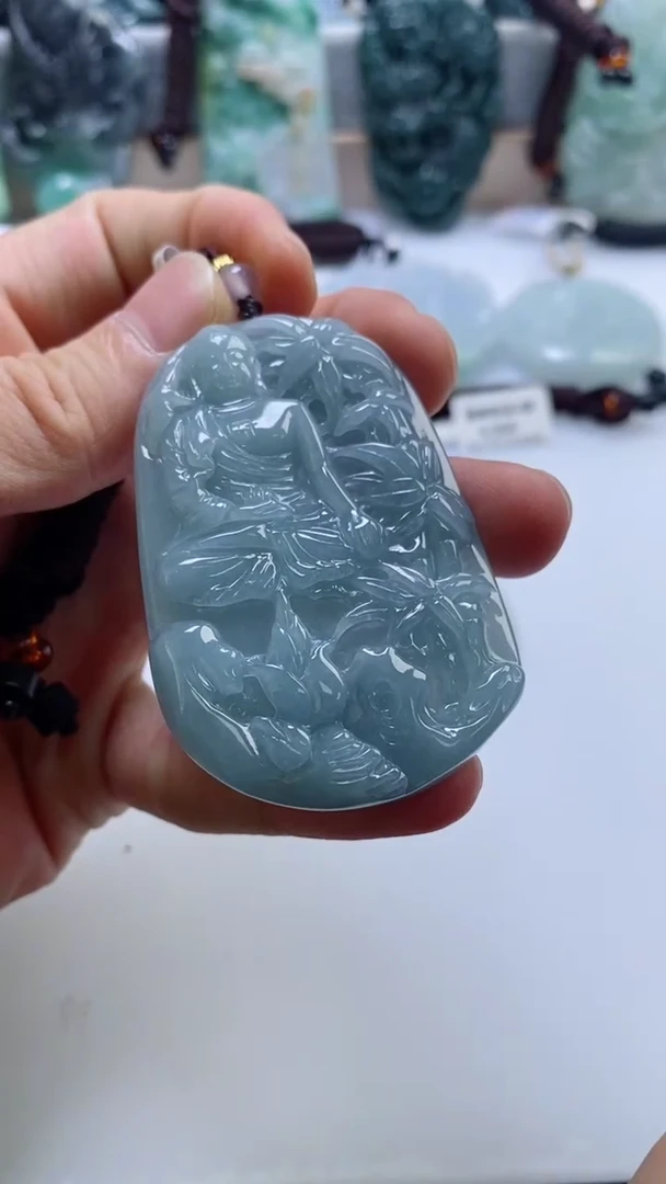 【闪购商品】翡翠挂件未镶嵌