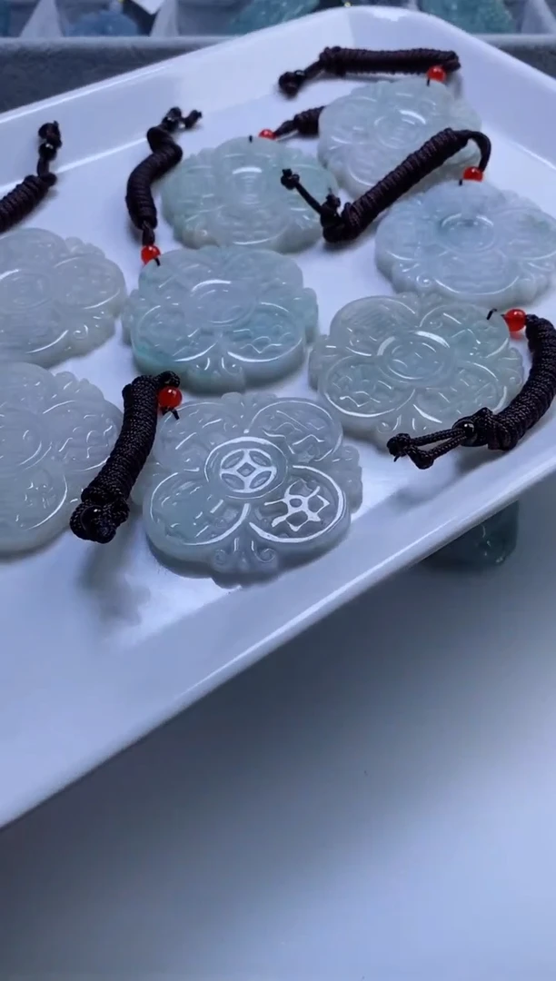 【闪购商品】翡翠挂件未镶嵌多样性发一件