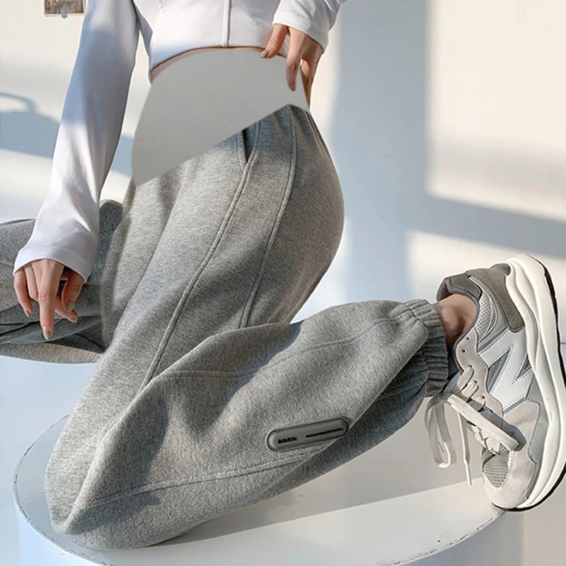 大码孕妇裤子秋冬装外穿新款休闲直筒束脚打底孕妇卫裤加绒运动裤