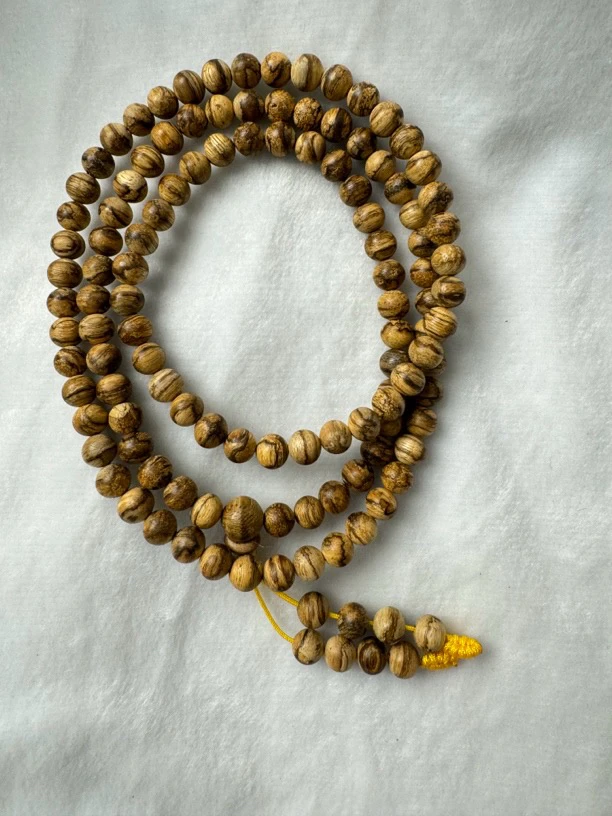 正区天然野虎斑纹达拉干沉香7mm108颗