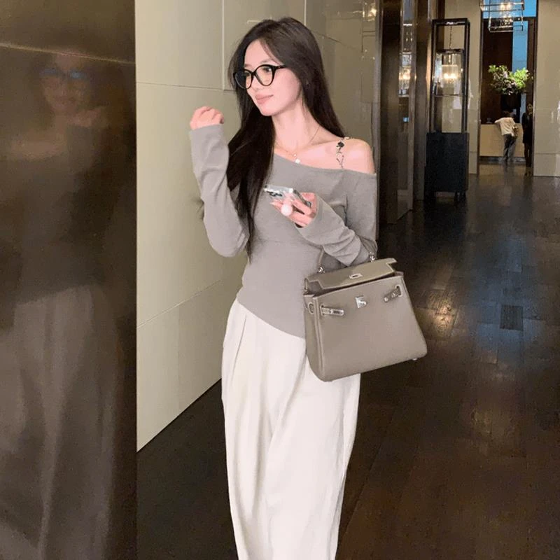 黑色长袖t恤女2025新款爆款秋季内搭别致绝美斜肩上衣设计感小众