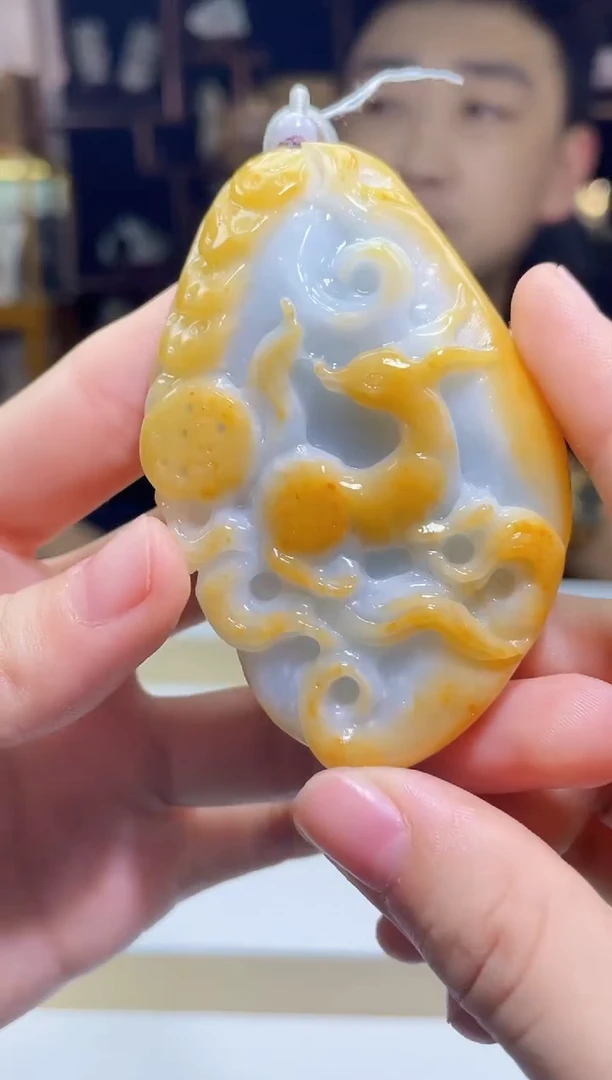 【闪购商品】翡翠吊坠(不含链)未镶嵌天然A货翡翠B197
