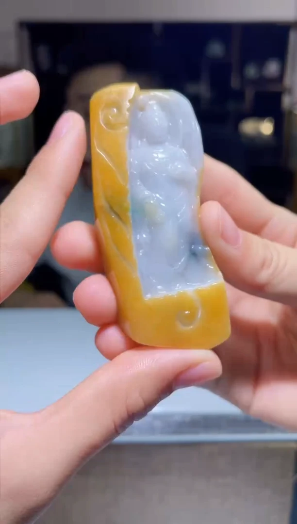 【闪购商品】翡翠吊坠(不含链)未镶嵌E53