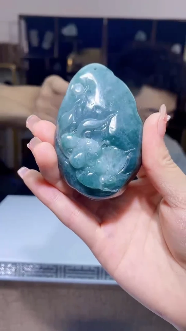【闪购商品】翡翠吊坠(不含链)未镶嵌W109