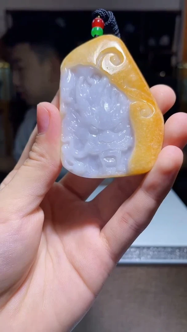 【闪购商品】翡翠吊坠(不含链)未镶嵌B103