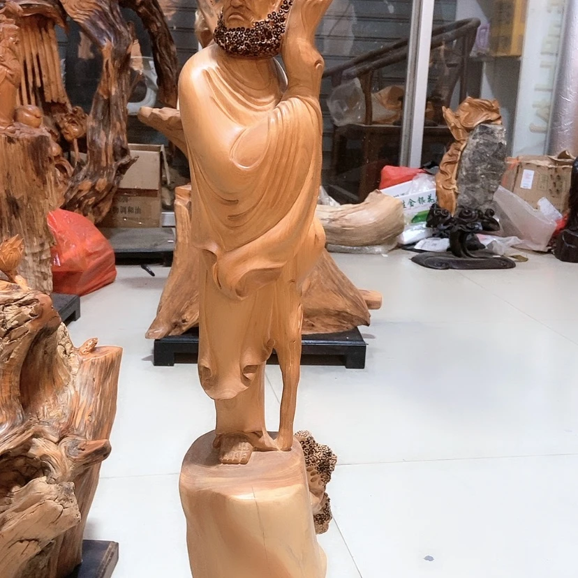 【闪购商品】崖柏根雕开***?