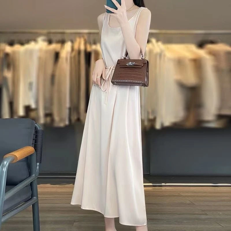 无袖连衣裙女春夏高级感职业通勤气质西装内搭打底背心吊带裙长裙