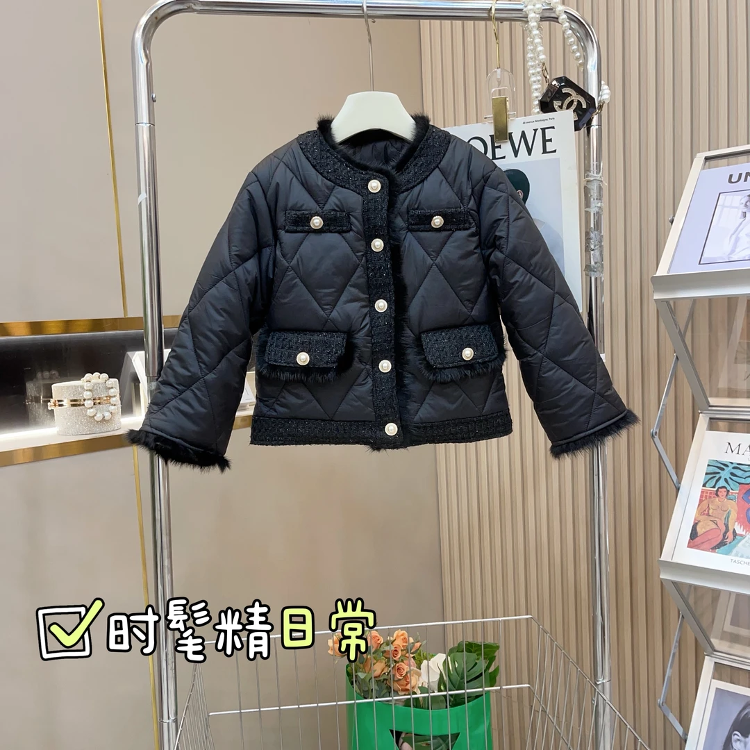 【果妈】女童2023小香风秋冬洋气菱形格航线加毛棉衣-8196