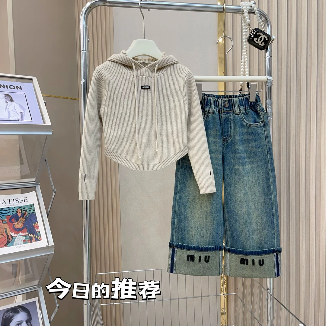 【果妈】女童2023秋季新款韩版百搭毛衣+8115