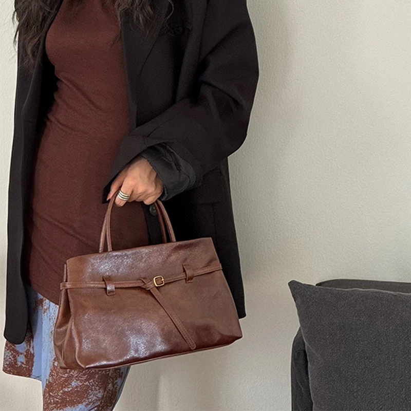 2025秋冬新款百搭复古质感手提包气质托特包大容量休闲简约单肩潮