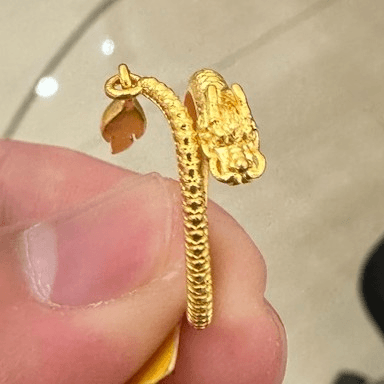 聚潮饰足金戒指