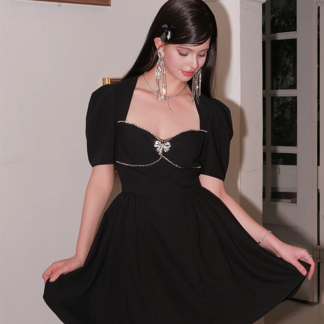 MaiDireMai气质显瘦名媛复古黑色蝴蝶结钻饰连衣裙MDM232YL712