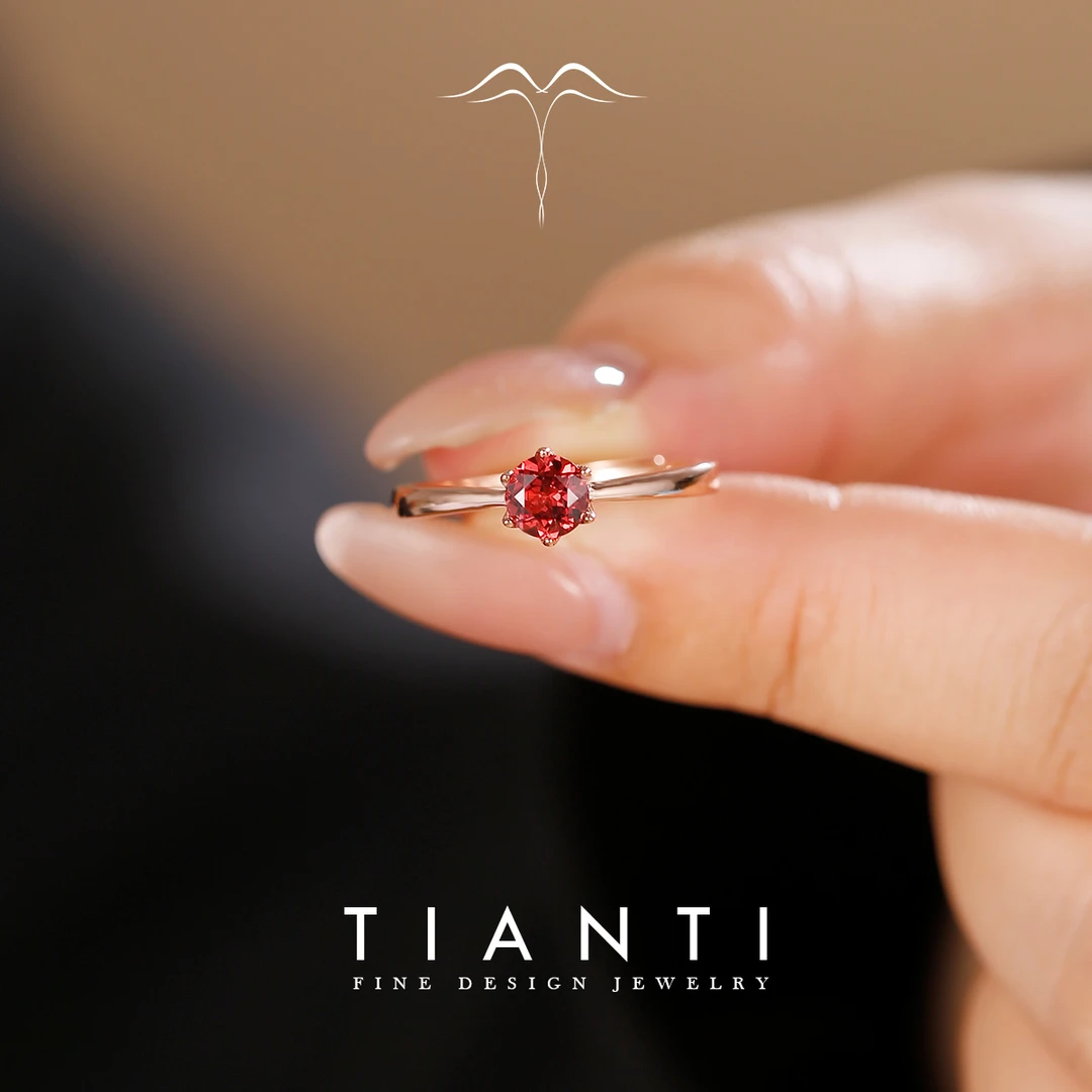 TIANTI/天缇【稚雅】5MM圆形 天然鸽血红石榴石戒指S925银镀玫瑰金