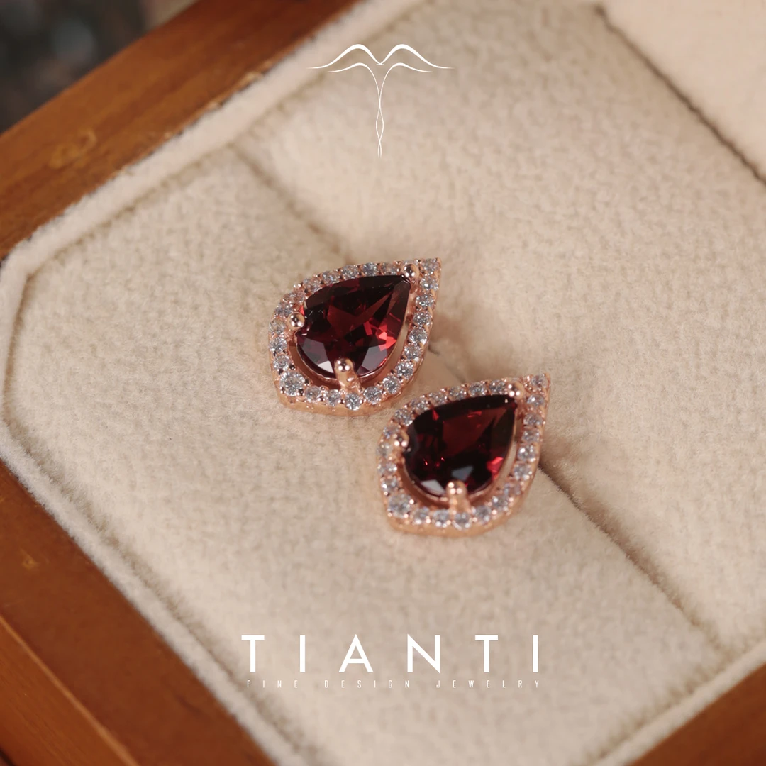 TIANTI/天缇【桑漓耳钉】6X8 天然石榴石耳钉S925银镀玫瑰金色轻奢