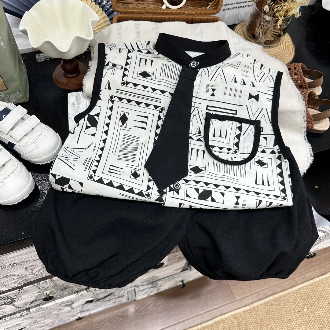 儿童夏季新款时尚休闲黑白夏款百搭韩版满印中小童套装24186