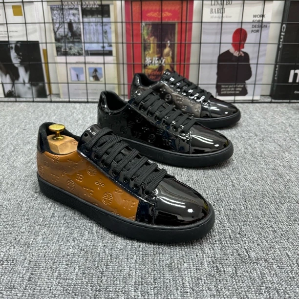 时尚潮男休闲板鞋亮面拼色休闲撞色板鞋