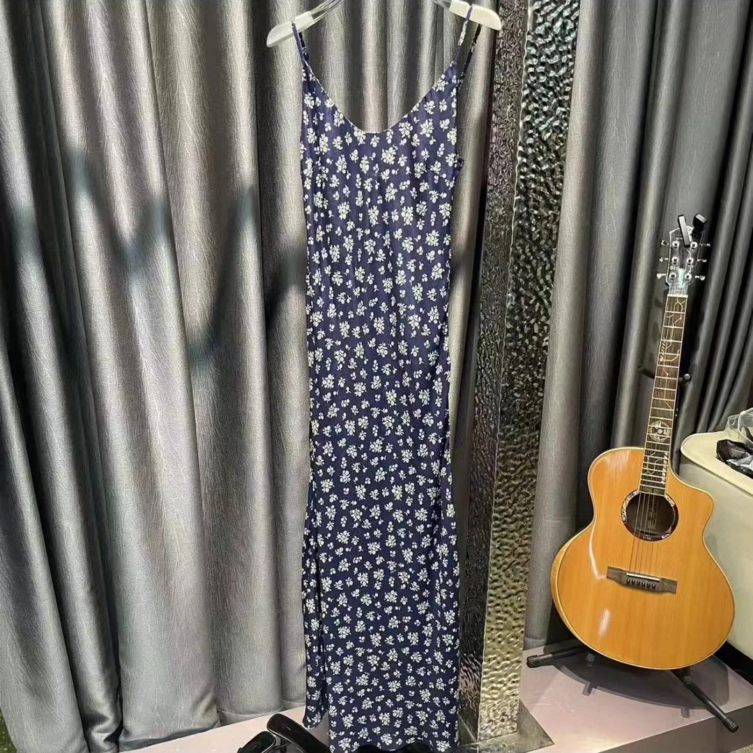 【花花专属】2025新款蓝花色度假风真丝显瘦连衣裙