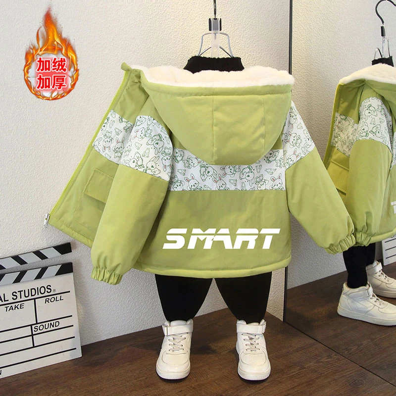 女童秋冬新款韩版休闲百搭加绒夹克男童时尚拼接字母印花连帽外套