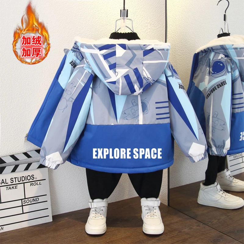 儿童秋冬韩版拼色太空字母印花男童加绒连帽外套女童保暖加厚棉服