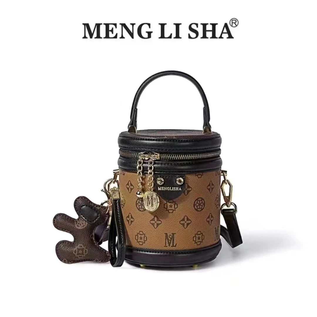 Mengl isha/梦丽莎2024新款轻奢手提单肩斜挎水桶包（送丝巾挂件）