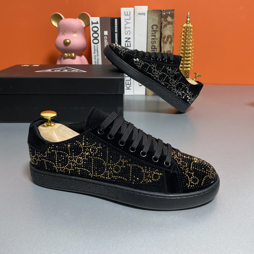 精品男鞋 潮流满烫钻软底时尚休闲鞋男士百搭低帮板鞋