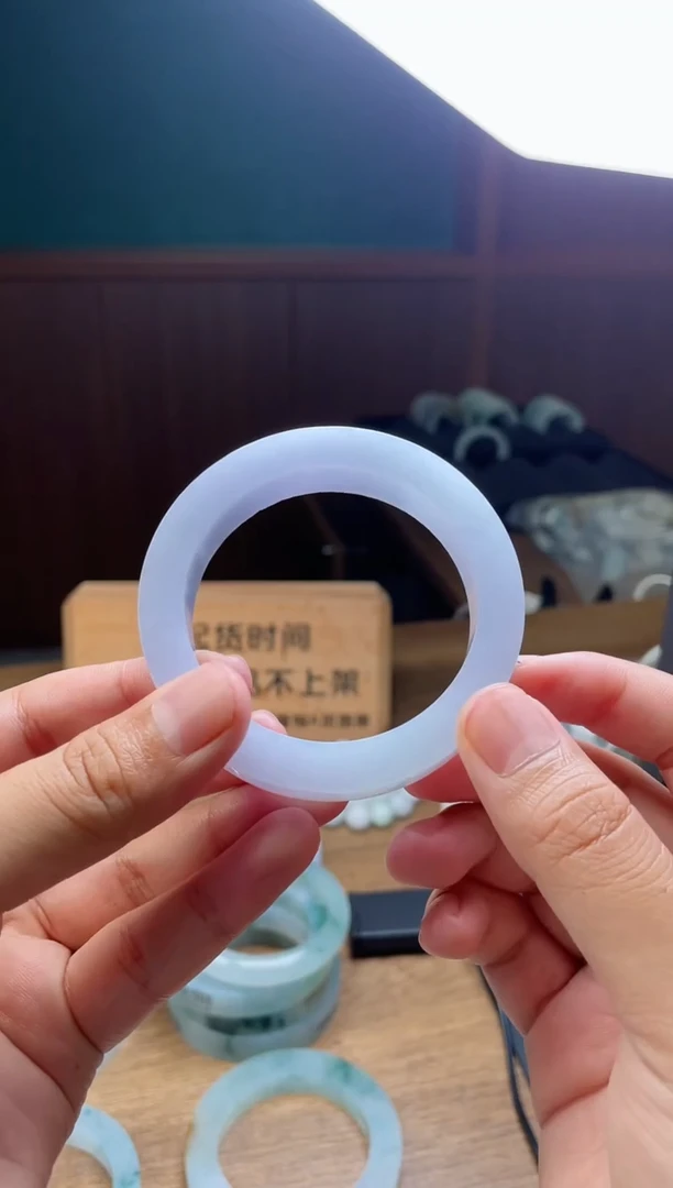 【闪购商品】定制翡翠手镯未镶嵌 定制