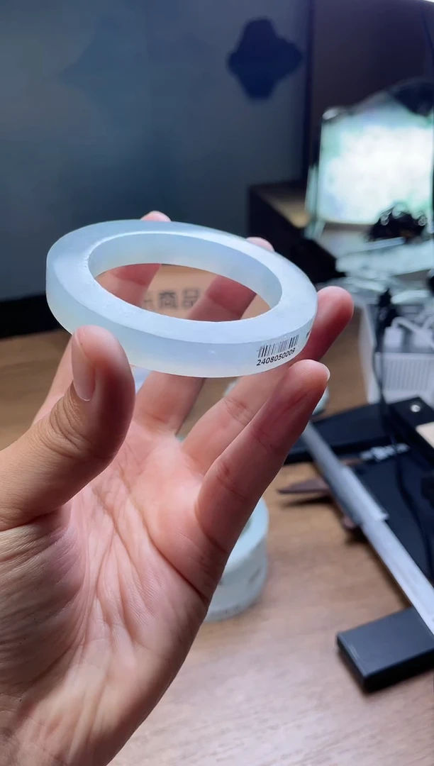 【闪购商品】定制翡翠手镯未镶嵌定制
