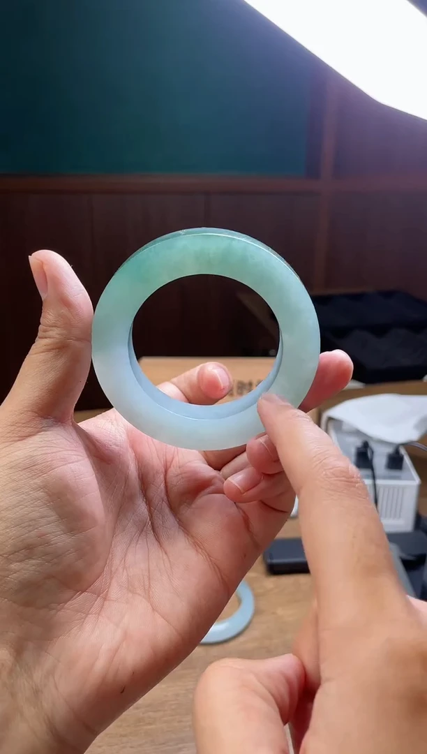 【闪购商品】定制翡翠手镯未镶嵌 定制