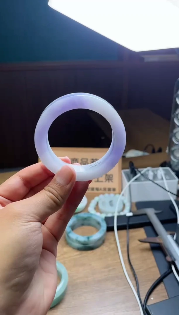 【闪购商品】定制翡翠手镯未镶嵌定制