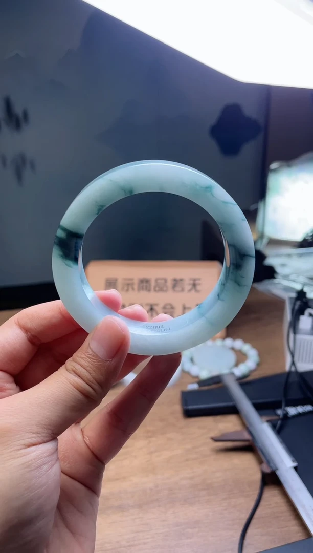 【闪购商品】定制翡翠手镯未镶嵌定制