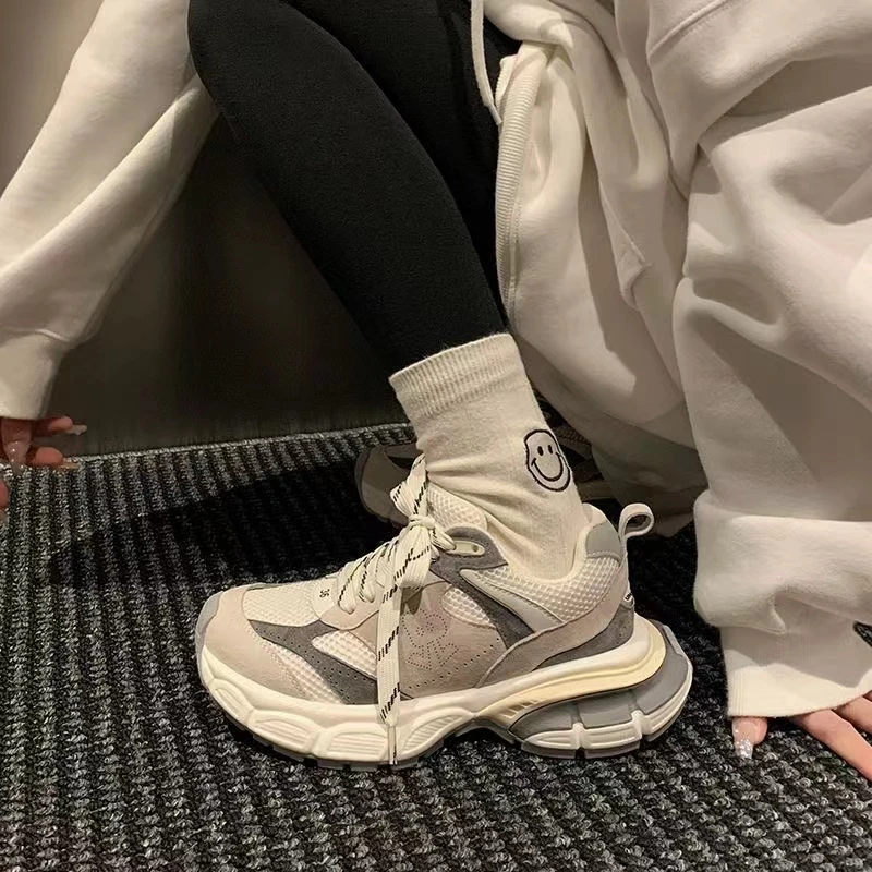 精品女鞋~百搭潮流休闲鞋（偶有微瑕介意勿拍)（600-699）