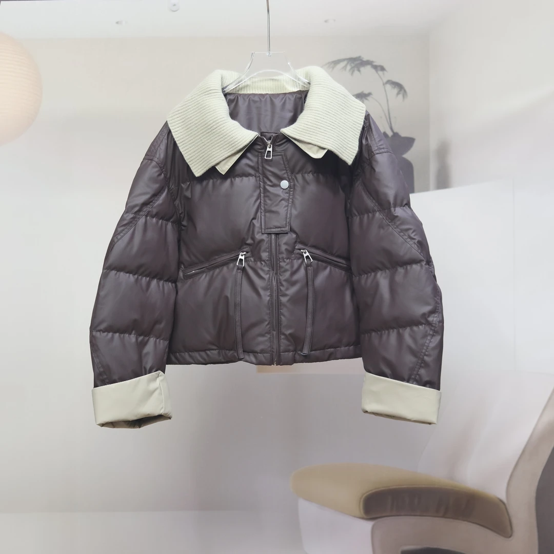 【8069】高品质原创设计两色时尚百搭针织小皮羽绒服丽