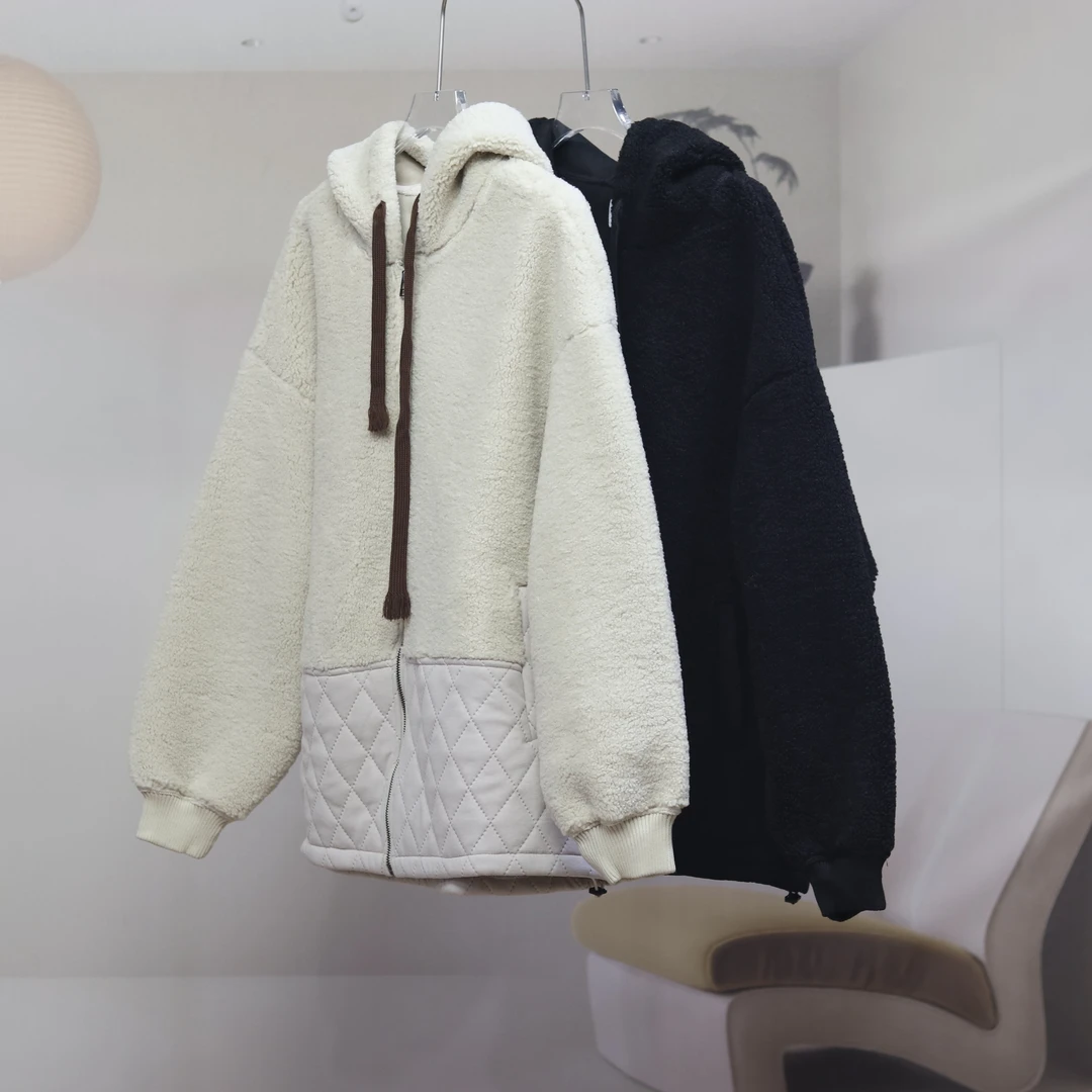 【8057】高品质原创设计两色时尚百搭皮毛外套V