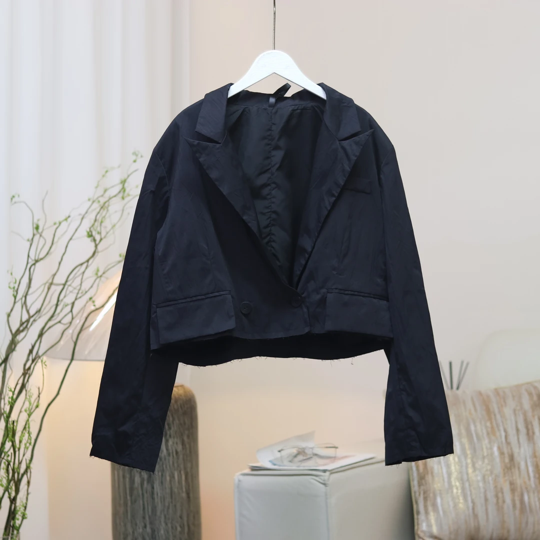 【2269】高品质原创设计黑色短款显身外搭