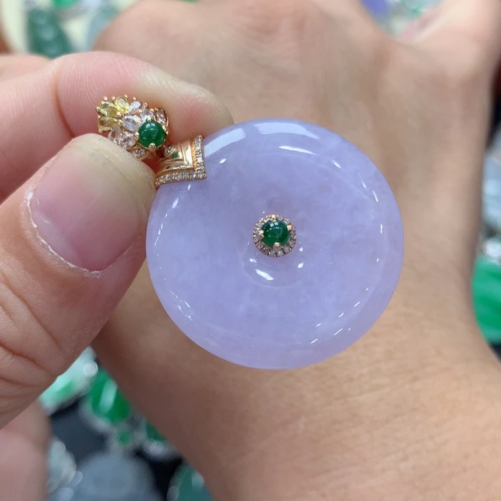 翡翠吊坠(不含链)18K金镶嵌