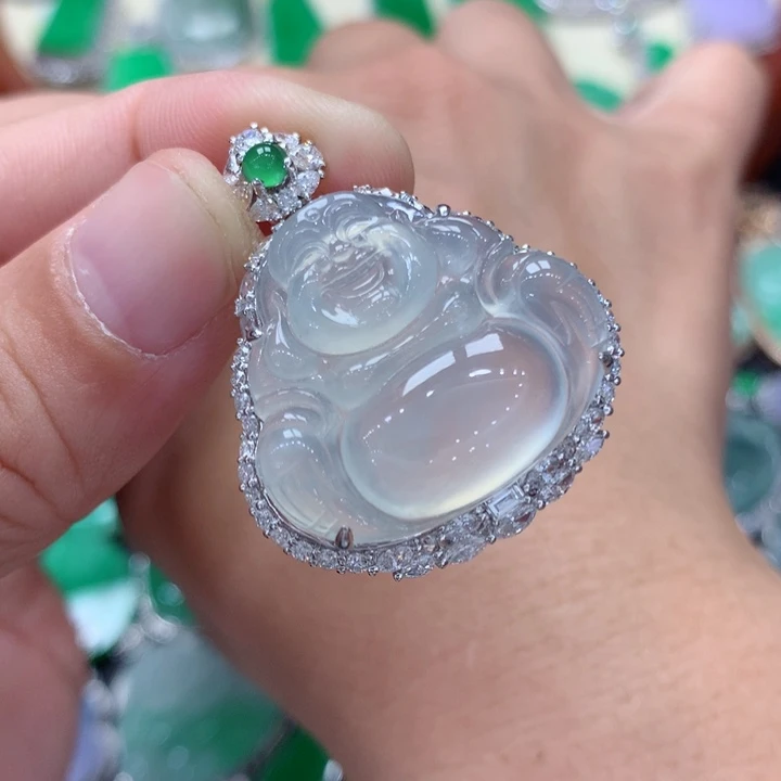 翡翠吊坠(不含链)18K金镶嵌