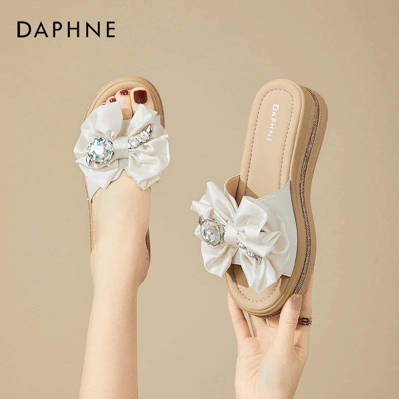 达芙妮厚底一字拖鞋女夏季外穿2024新款蝴蝶结松糕女鞋坡跟凉拖鞋