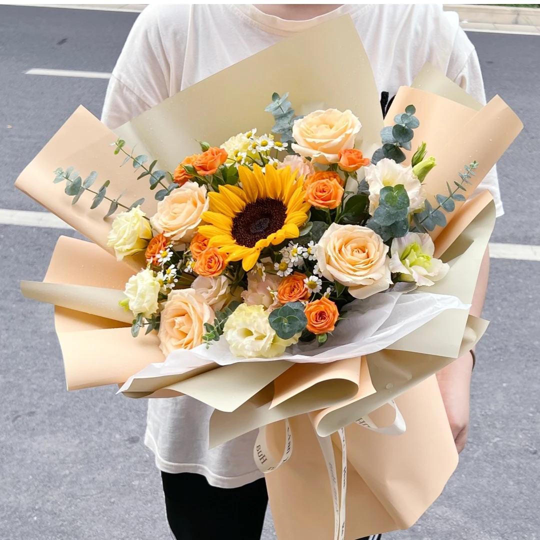 【你是我的阳光】1朵向日葵香槟玫瑰混搭花束鲜花花束生日礼物