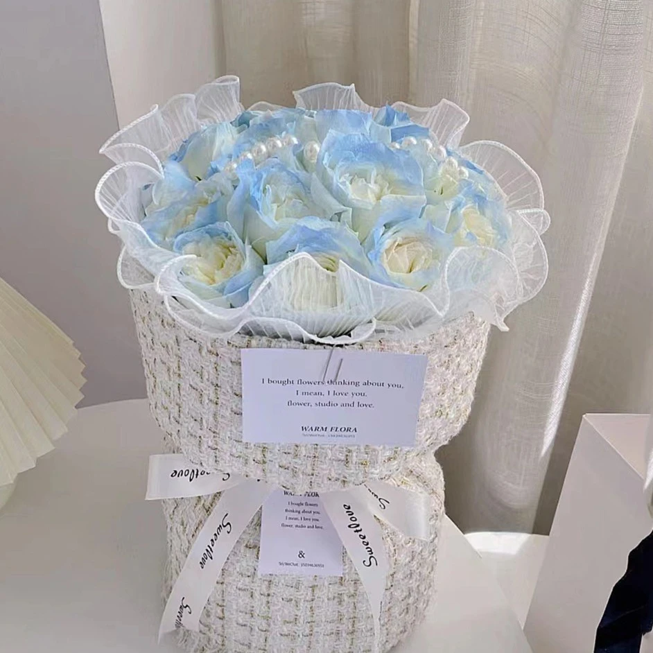 【对你偏爱】11朵碎冰蓝喷色小香风玫瑰花鲜花花束生日礼物惊喜