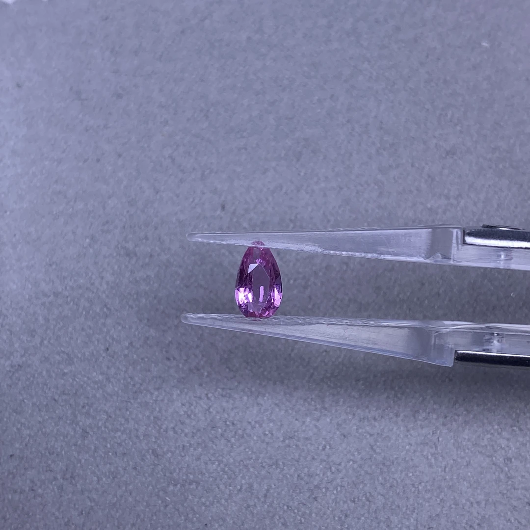 0423 PSN（00852620）/蓝宝石-0.69ct